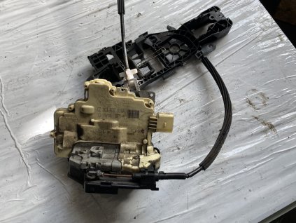 Zamek dveří VW Passat B6 3C1 837 016 A 3C1837016A