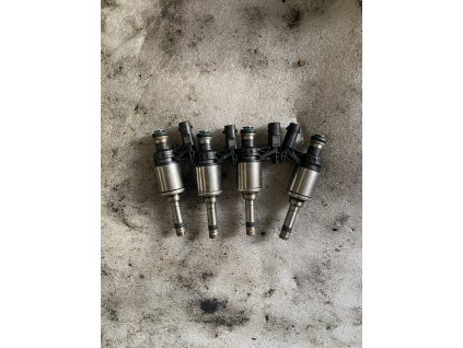 Vstřik TSI 04E 906 036 Q 04E906036Q