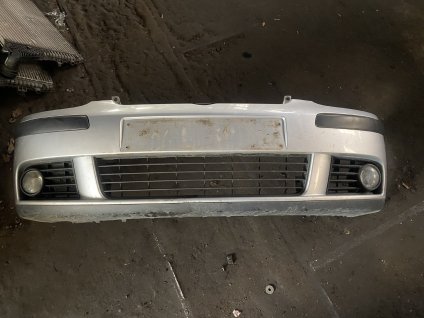Přední naraznik VW Golf V 1K0 807 217 1K0807217