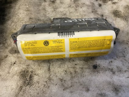 Airbag spolujezdce VW Touran 1T0 880 204 A 1T0880204A