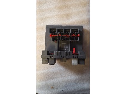 Komfortní jednotka 3C0937049 - BCM pro VW Passat B6 (3C)