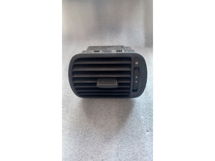 Průduch ventilace levy  Audi A3 8L Seat Leon Toledo 8L0820901 8L0 820 901