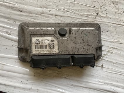 Řidicí jednotka motoru 03C 906 024 R 03C906024R