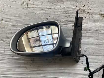 Vnější zpětné zrcatko leve VW Passat B6 Kod barvy LA7W