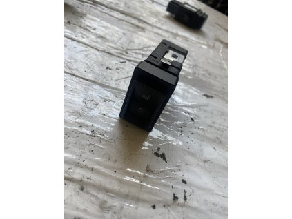 Ovládání vyhřevu sedadel Škoda Superb 1 3U0 963 563 3U0963563