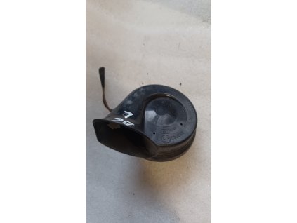 Klakson levý VW Passat B6 E1 000209 007 424 007424