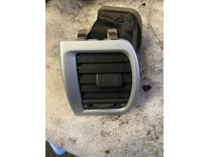 Průduch ventilace levy Škoda Fabia 2 5J0 819 701 5J0819701