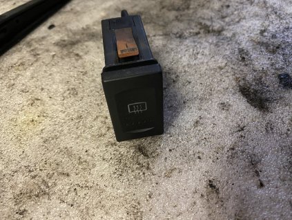 Spínač vyhřívání zadního okna VW Passat B5 3B0 959 621 C 3B0959621C