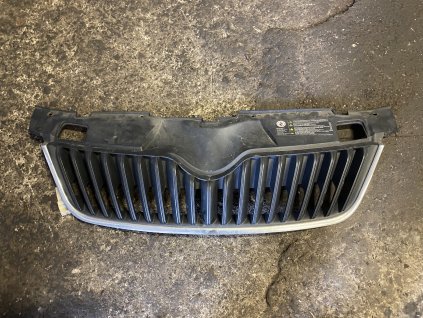 Přední maska Škoda Fabia 2 Facelift 5J0 853 668 C 5J0853668C