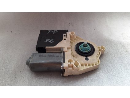 Motorek stahování okna pravý přední VW Passat B6 1K0 959 702 L 1K0959702L 1K0 959 792 H 1K0959792H