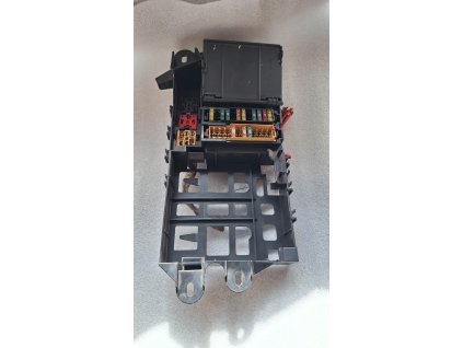 Pojistková skříň Audi A6 4F 4F0 971 845 4F0971845