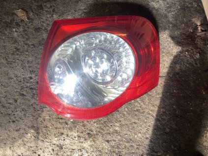 Zadní světlo prave VW Passat B6 Combi 3C9 945 096 N 3C9945096N