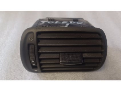 Průduch ventilace levý Seat Toledo 1M0 820 901 1M0820901