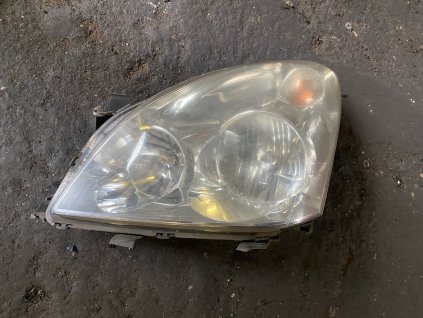 Přední světlo leve Toyota Corolla Verso