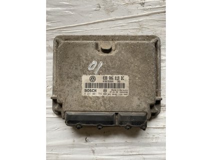 Řídicí jednotka motoru Škoda Octavia 1 038 906 018 BC 038906018BC
