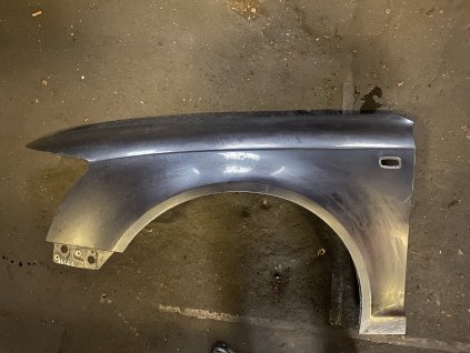 Blatník levý přední Audi A6 C6