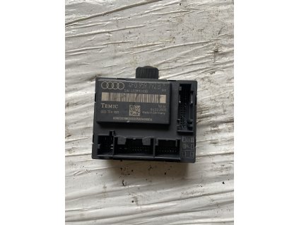 Jednotka dveří prava přední Audi A6 4F C6 4F0 959 792 B 4F0959792B
