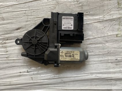 Motorek stahování oken 1T0 959 701 B 1T0959701B 1K0 959 793 G 1K0959793G