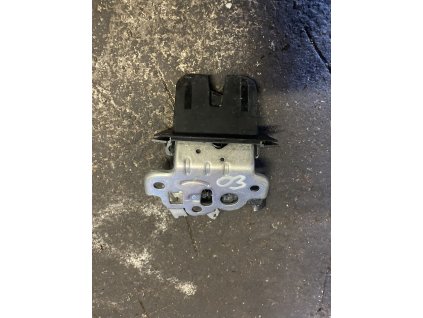 Zamek pátých dveří Škoda Octavia 3 5E0 827 505 E 5E0827505E