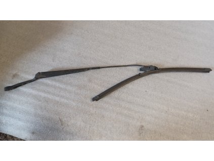 Stěrač levý přední Škoda Octavia 1 1U1 955 409 1U1955409
