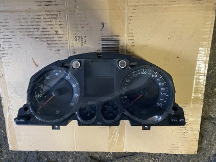 Panel přístrojů VW Passat B6 3C0 920 850 J 3C0920850J