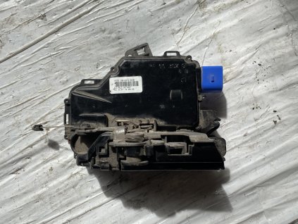 Zamek dveří 3B1 837 016 CE 3B1837016CE