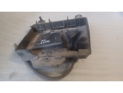 Držák baterie Škoda Fabia 2 6R0 915 331 6R0915331