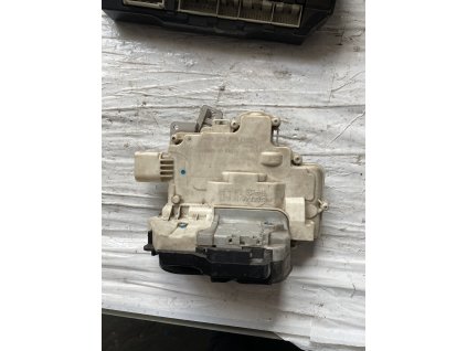 Zamek dveří Audi A6 4F2 837 015 4F2837015