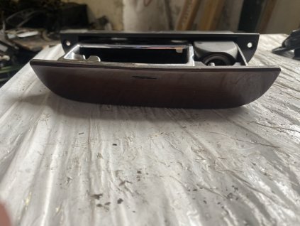 Přední popelnik Mercedes S W220 A220 810 08 30 A2208100830