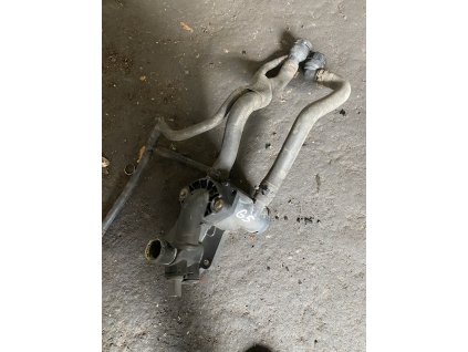 Skříň s termostatem kompletní VW 032 121 111 032121111