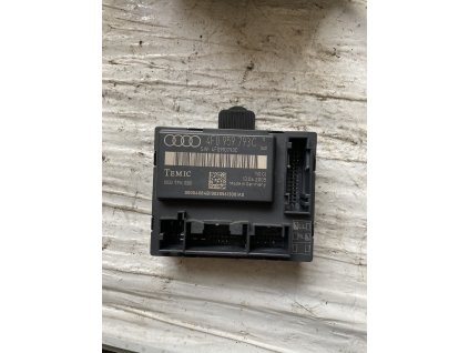 Řídicí jednotka dveří leva přední A6 4F 4F0 959 793 C 4F0959793C