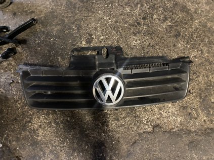 Přední maska VW Polo 2005