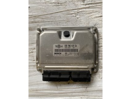 Řídicí jednotka motoru VW Passat B5.5 038 906 019 EA 038906019EA