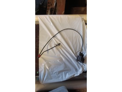 Elektromagnetický ventil vzduchového odpružení Mercedes pro třídu R W251 R320 R350 A2513200158 2513200158