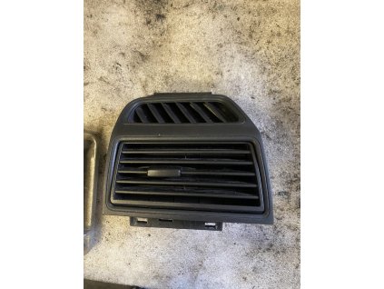 Průduch ventilace levý Fiat Punto 2011 735383263 735383263