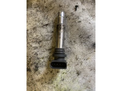 Zapálovací cívka BOSCH 0 986 221 023 0986221023