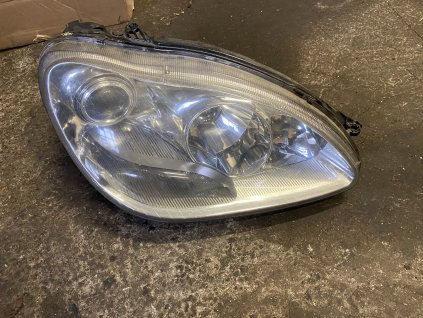 Přední světlo xenon práve kompletní Mercedes S W220