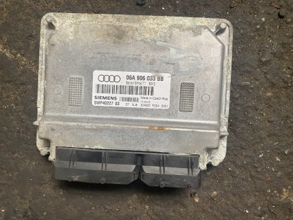 Řídicí jednotka motoru 06A 906 033 BB 06A906033BB