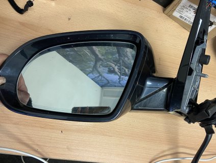 Levé zrcátko AUDI A8 4H0 857 535 D. 4H0857535D