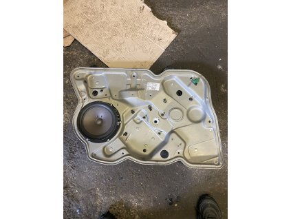 Stahovačka levá přední Škoda Octavia 2 1Z1 837 655 P 1Z1837655P