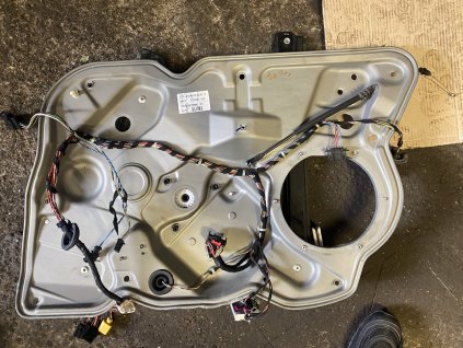 Stahovačka pravá přední Škoda Octavia 2 1Z1 837 656 G 1Z1837656G