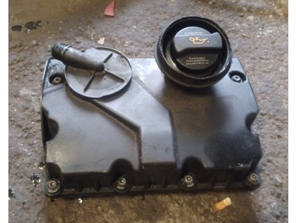 Kryt ventilů Škoda Fabia 2 045 103 469 045103469
