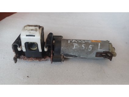 Motorek nastavení sedadla levý přední VW Passat B5.5 Audi A6 C5 3B0 959 761 AB 3B0959761AB
