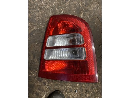 Zadní světlo prave Škoda Octavia 1 1U6 945 096 1U6945096