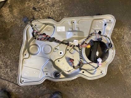 Stahovačka prava přední Škoda Octavia 2 1Z1 837 656 G 1Z1837656G