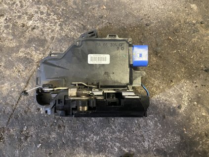 Zamek dveří pravý přední 3D1 837 016 3D1837016