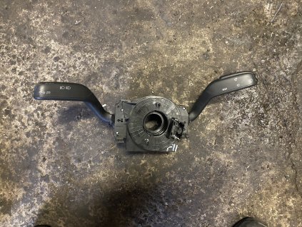 Přepínač kombinovaný s kroužkem airbagu Škoda Fabia 2 7H0 953 503 BL 7H0953503BL