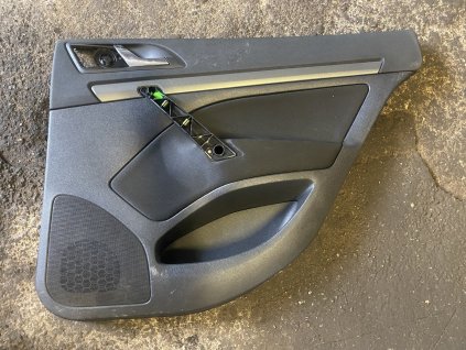 Tapecirung,čalounění dveří prave zadní Škoda Octavia 2 Combi 1Z9 867 212 1Z9867212