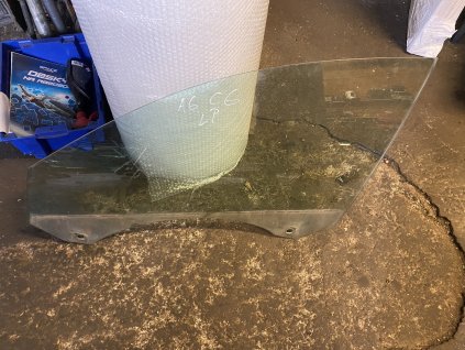 Sklo levé přední Audi A6 C6