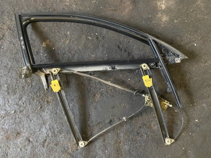 Stahovačka prava přední Audi A6 C6